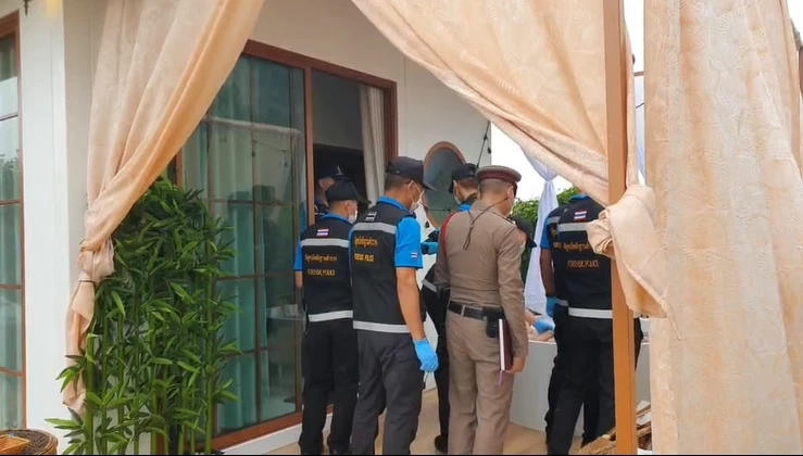 หนุ่มพาสาวเที่ยวรีสอร์ท ถูกยิงดับคาอ่างอาบน้ำ คาดฝีมือแฟนของหญิงสาว