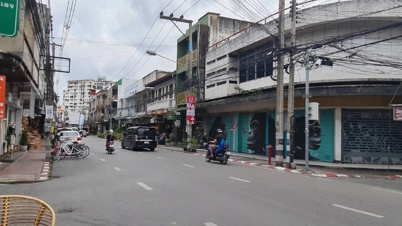 ชาวบ้านช้างม่อยสุดทน ผับบาร์เปิดเกินเวลา หวั่นชุมชนกลายเป็นถนนสายโลกีย์