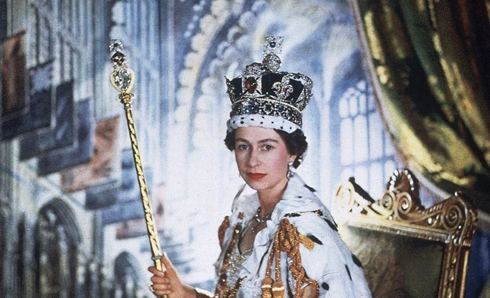 อินเดียทวงคืนเพชรบนมงกุฏราชินีอังกฤษ