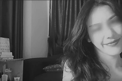 รับศพ “นางแบบสาว” เพื่อนอ้างผีสิงปล่อยโฮ บอกยังไม่อยากตาย (มีคลิป)