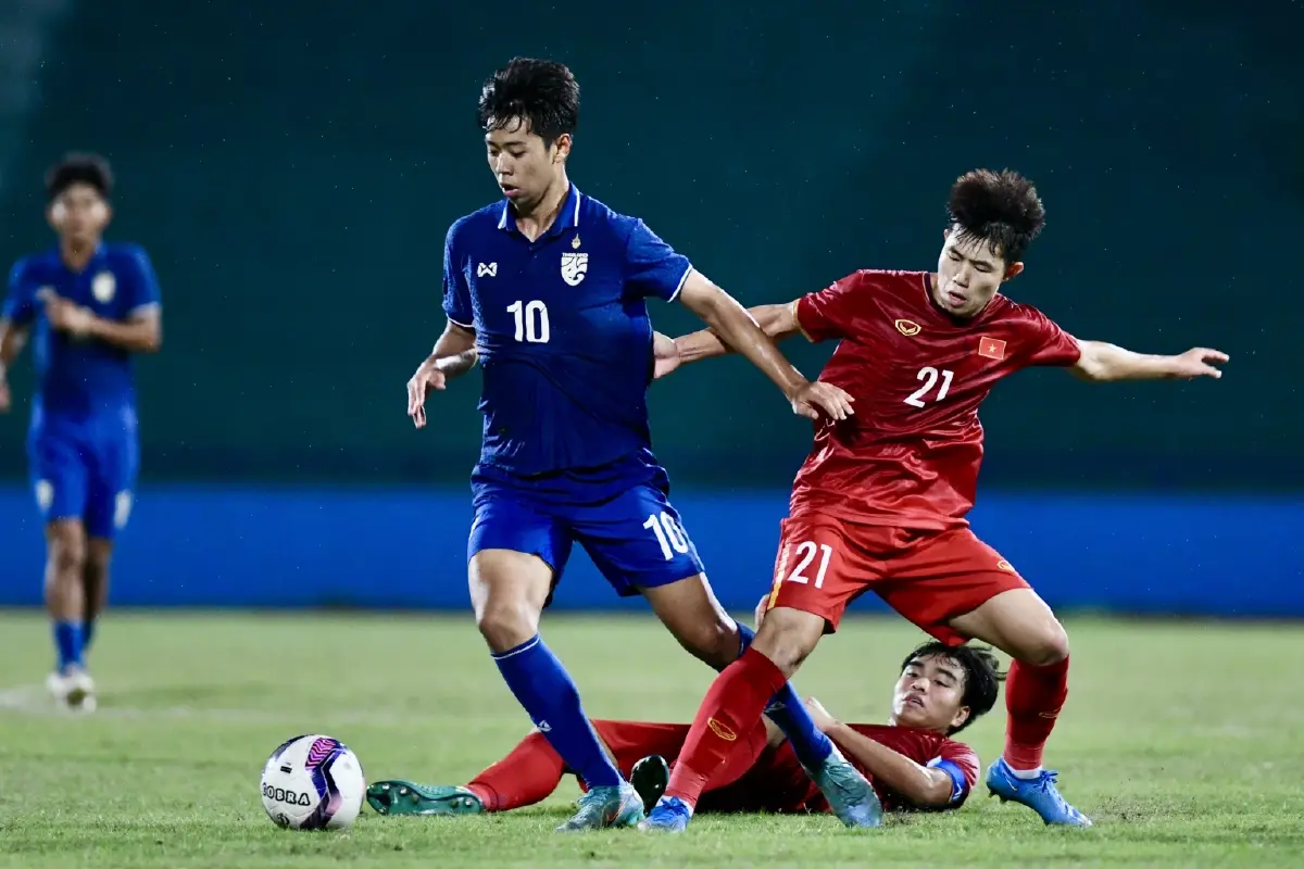 "ไทย U17" พ่าย เวียดนาม 0-3 ส่งท้ายชิงแชมป์เอเชีย โอกาสเข้ารอบต้องลุ้นหนัก