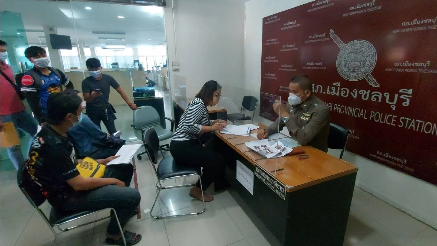 จ่อออกหมายจับ เจ้าของอู่ดังชลบุรี หลังดองรถหลายเดือนไม่ซ่อม