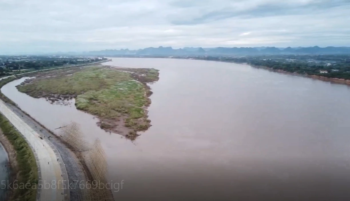 เกินคาด “โตโน่” ปลื้มยอดบริจาคทะลุ 8 ล้าน หวังว่ายข้ามโขงแตะถึง 10 ล้าน