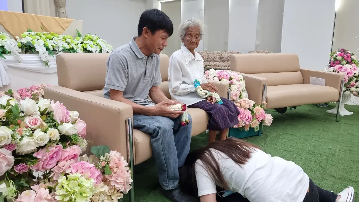 25 ปีที่รอคอย ลูกสาวตามหาพ่อจนได้พบกัน