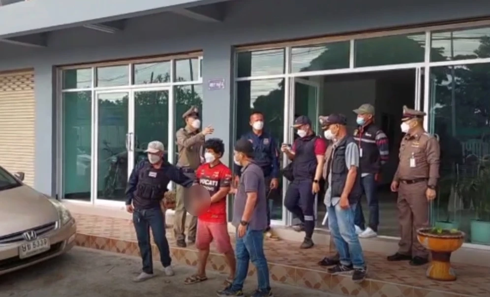 จับยกแก๊ง “ฆ่าโหดทนายโคราช” พร้อมเผยชนวนเหตุ "เพื่อนรักหักเหลี่ยมโหด"