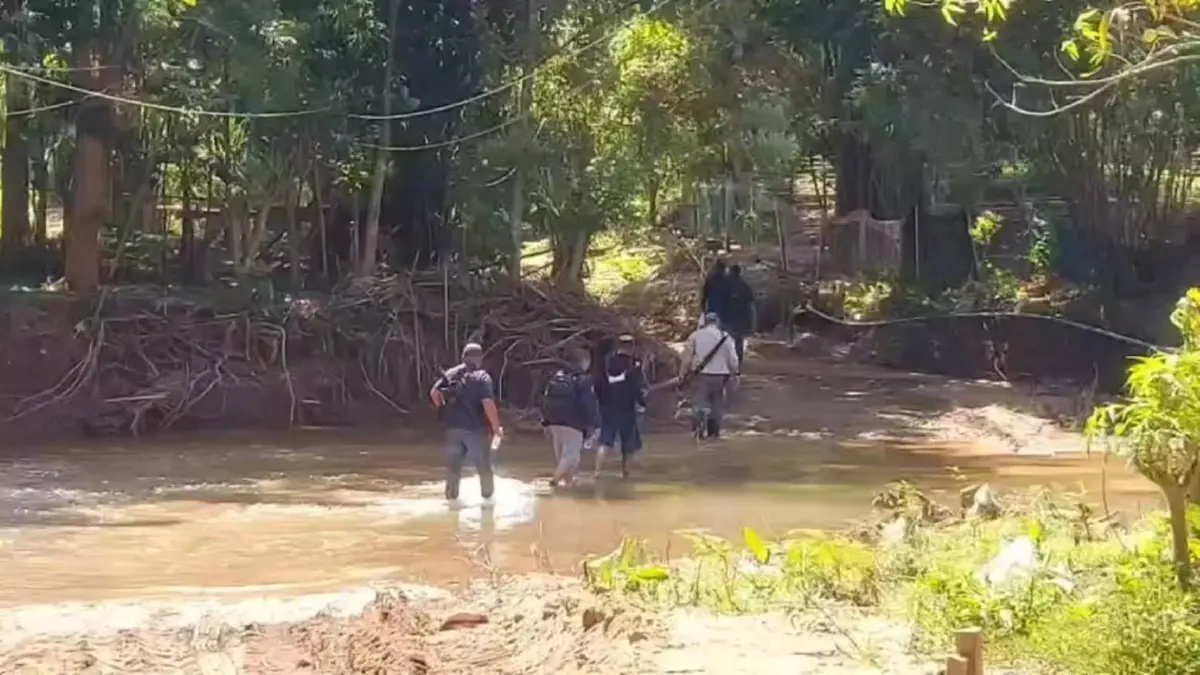 ปิดป่ากดดัน! ตร.ระดมล่า "หนุ่มหึงโหด" ลากปืนลูกซองยิงเมียดับพร้อมสามีเก่า