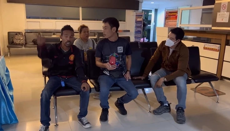 พ่อค้ากัญชาพัทยา แจ้งความถูก ตร.ใช้ปืนขู่ ห้ามขายกัญชาริมวอล์กกิ้งสตรีท