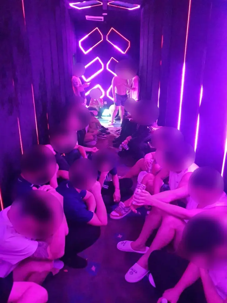 “ชัยณัฐร์” เตรียมฟ้องสื่อหมิ่นประมาท ปัดเอี่ยวทุนจีนโยงผับดังยานนาวา