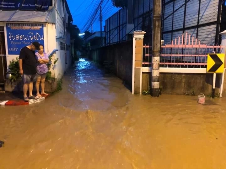 ด่วน! “น้ำปิง” เกินจุดวิกฤต ทะลักท่วม 5 โซนเชียงใหม่
