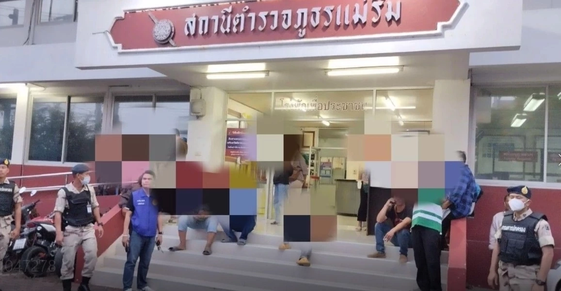 วงแตก ! บุกจับบ่อนไก่เชียงใหม่ นักพนันกว่า 200 ชีวิตหนีกระเจิง