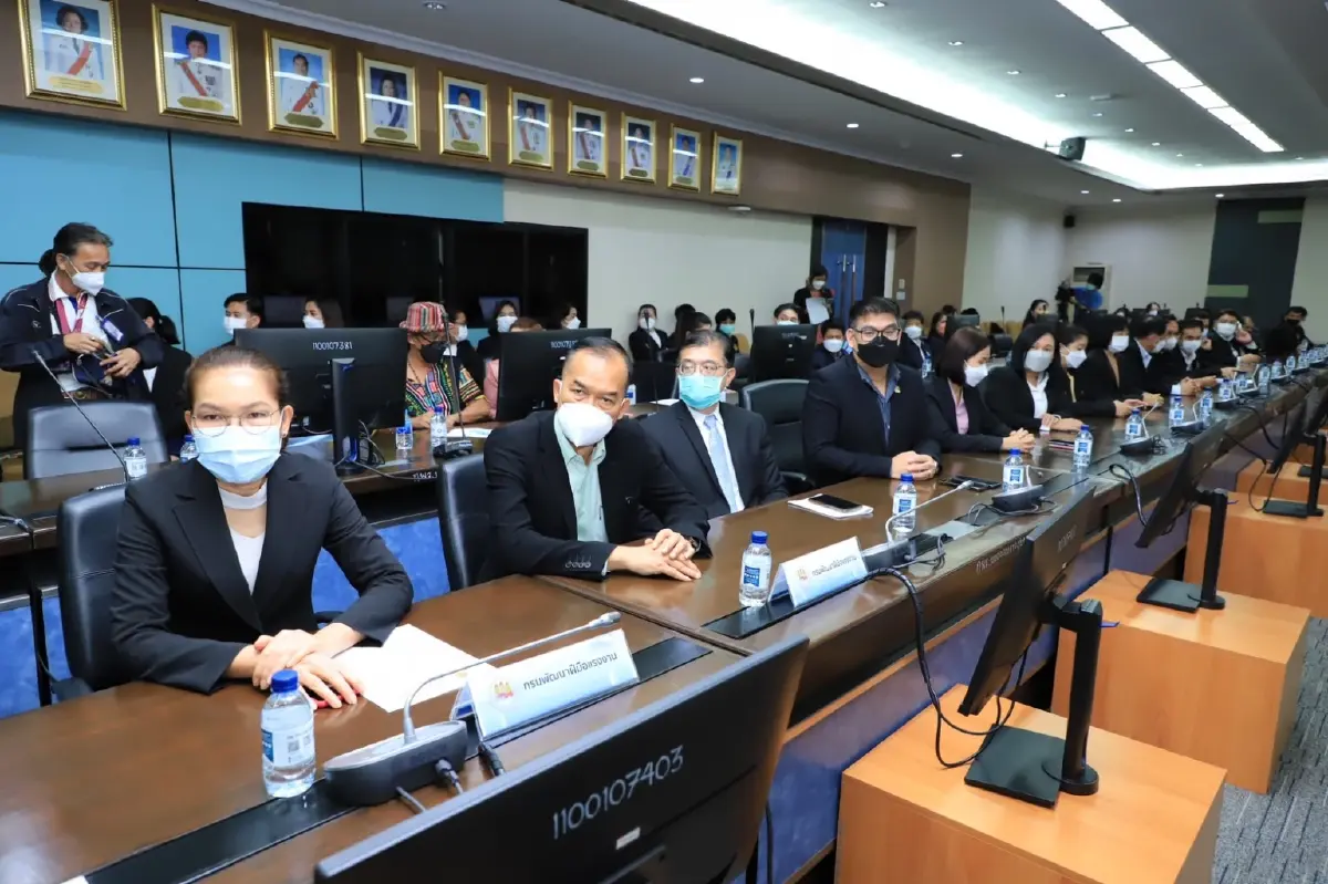 ก.แรงงาน จับมือ สถาบันคุณวุฒิวิชาชีพ พัฒนากำลังแรงงานเทียบมาตรฐานคุณวุฒิแห่งชาติ