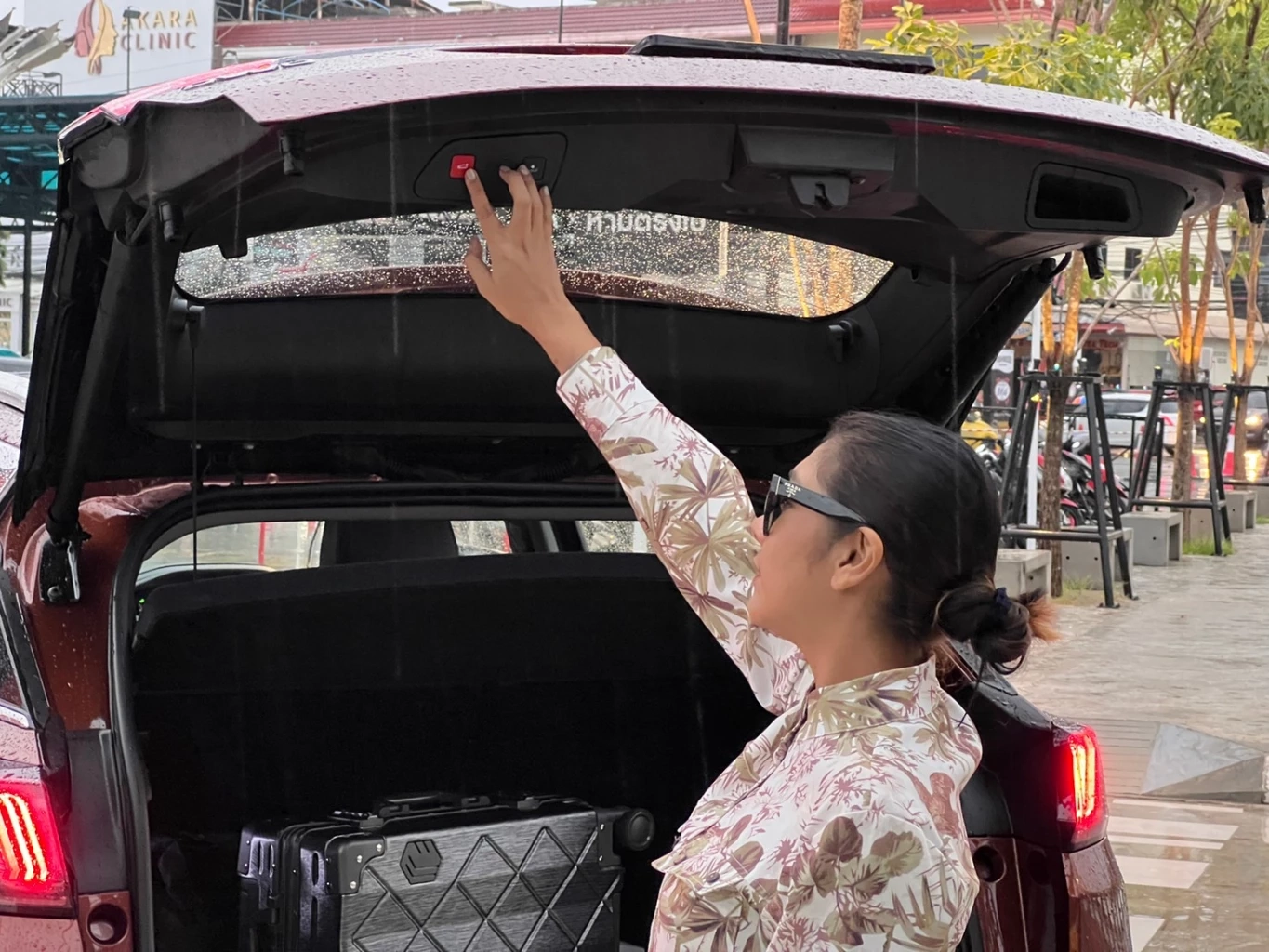 จัดเต็มรีวิว ทดสอบการขับขี่ Peugeot 3008 SUV สไตล์ยุโรป