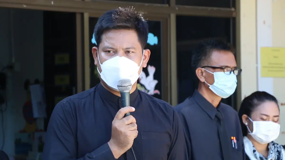 ศูนย์พัฒนาเด็กเล็กไว้อาลัยเหตุกราดยิงด้านนายกเทศบาลเพิ่มมาตรการเข้ม