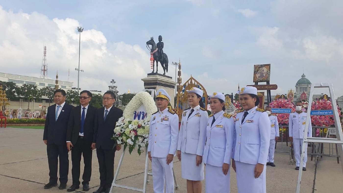 เพื่อไทย เห็นด้วย ส่งไม้ต่อ บิ๊กตู่สู่บิ๊กป้อม