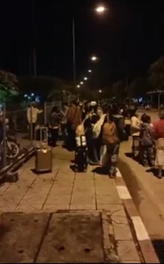 น้ำท่วมสูง รฟท. ปิดการเดินรถไฟสายใต้ สถานีชะอำไม่มีกำหนด