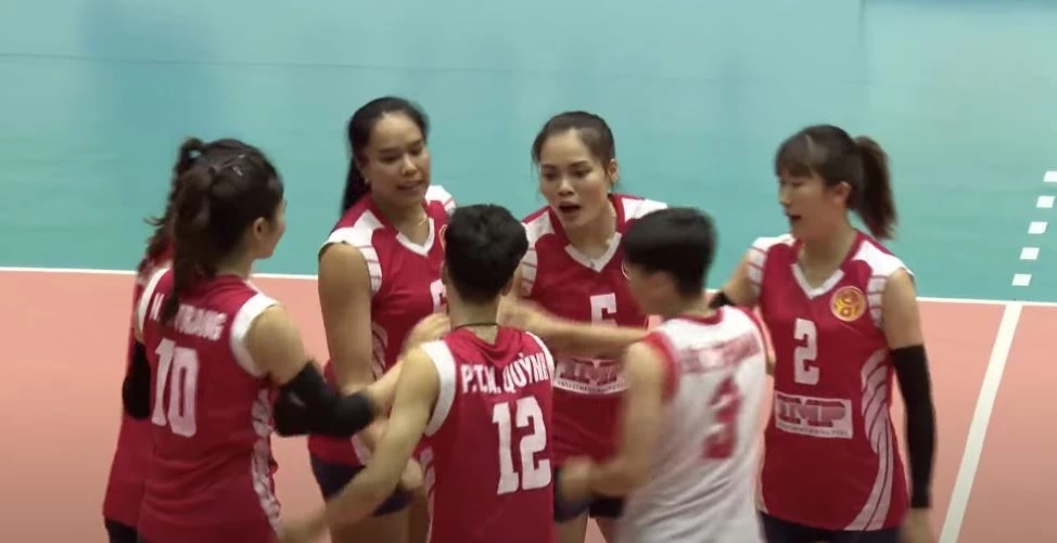 อรอุมา สิทธิรักษ์ 