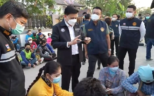 รมว.เฮ้ง สั่งกวาดล้างแรงงานต่างด้าว ซอยกีบหมู