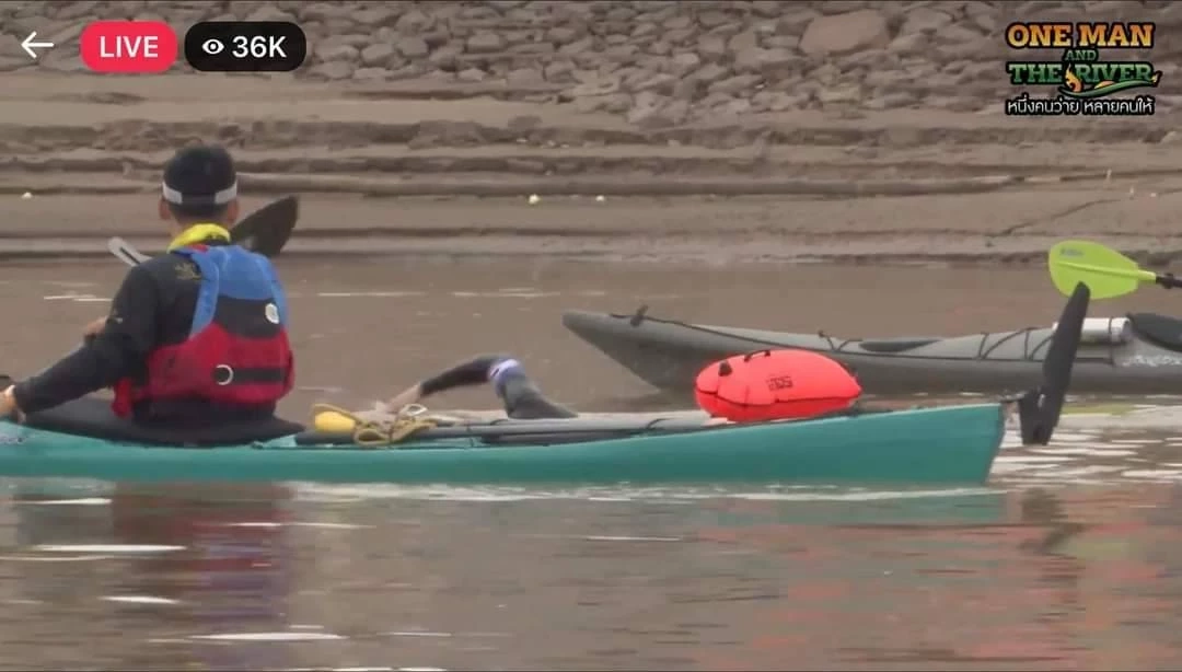 "โตโน่" ทำสำเร็จ ว่ายข้ามโขงถึงฝั่ง สปป.ลาว แฟนคลับชาวลาวต้อนรับหนาแน่น