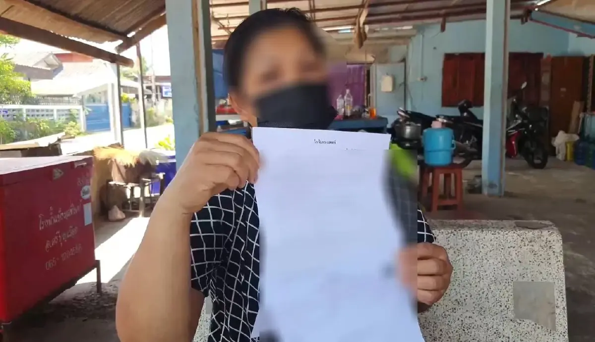 ชุลมุน! ผู้ใหญ่บ้านจับโจ๋พกปืนเข้างานกฐิน เพื่อนบุกชิงตัว ถูกกระบองฟาดสลบ