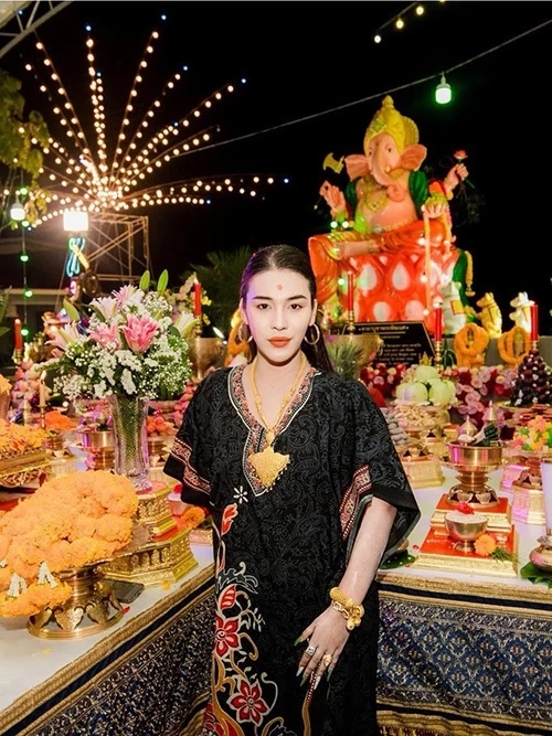 เผยเลขเด็ด “เจ๊ฟองเบียร์" เปิดกันให้ชัดๆ จัดให้เน้นๆ เลข 2 ตัว 3 ตัว รีบเช็กด่วน 