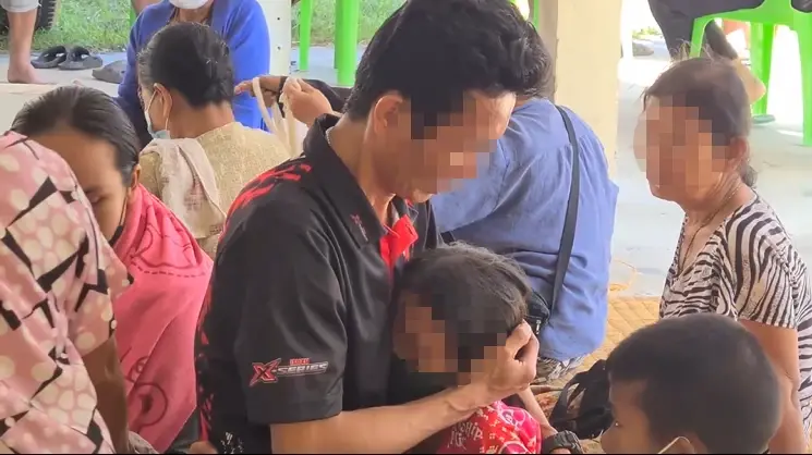 พ่อและน้องนายสุริยะผู้เสียชีวิต