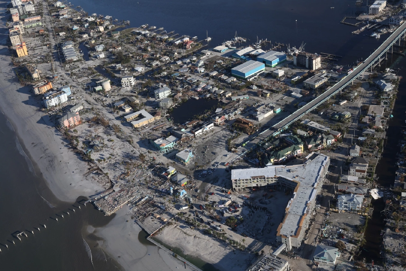 เฮอร์ริเคน “เอียน” อาจทำสหรัฐฯ เสียหาย 3.8 ล้านล้านบาท