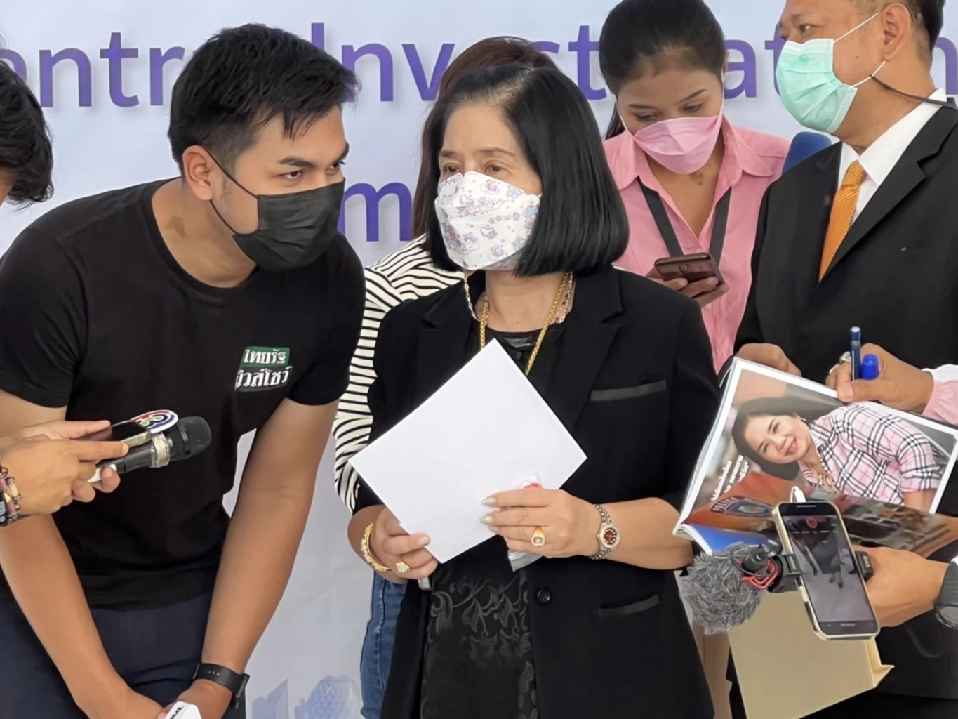 "หญิงไก่" โร่แจงปมถูกลูกสามี ร้องตุ๋นเงิน 50 ล้าน ลั่นจบปัญหาจะบวชตลอดชีวิต