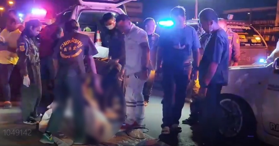 สลด “นักศึกษา ม.ดัง” ขี่จยย. อัดท้ายสิบล้อดับ 2 เจ็บ 1