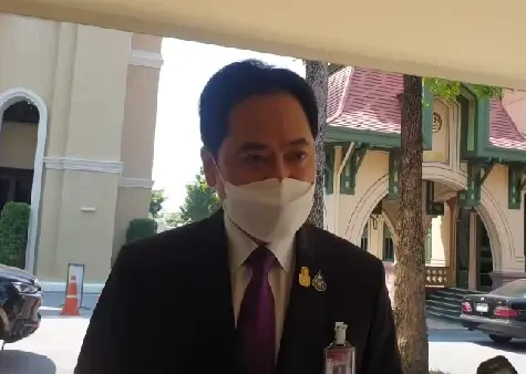 นายกฯงดสัมภาษณ์ ขอโฟกัสน้ำท่วม-เยียวยาเหตุกราดยิง