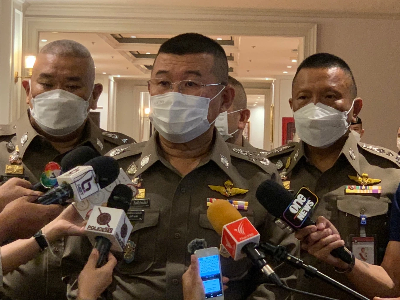 “ปลัด-อส.สงขลา”  ติดต่อขอเข้ามอบตัวแล้ว  “ผบ.ตร.” เผยหลักฐานมัดแน่น