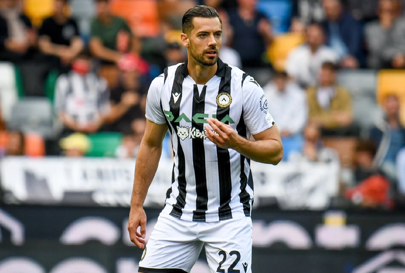 นักเตะดังชาวสเปนถูกแทงที่ห้างคาร์ฟูร์อิตาลี