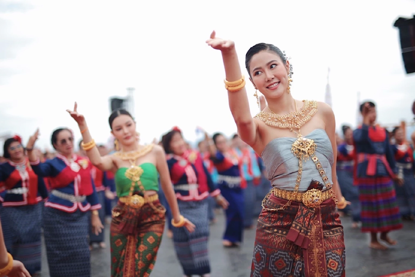 ขนลุก  “อีฟ ไอยวริญร์” เล่าเหตุการณ์ รำถวายพญาศรีสัตตนาคราช นครพนม