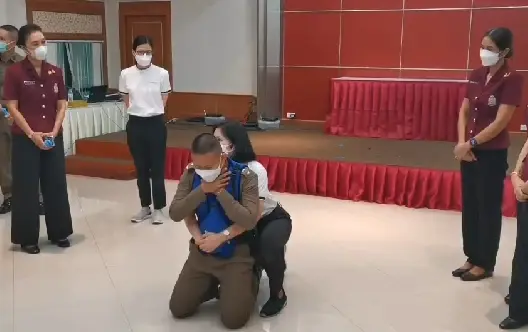 บช.น. เปิดโครงการ "หนึ่งคนเรียน หลายคนรอด"สนับสนุนในภารกิจประชุมเอเปค กรณีอาหารติดคอ