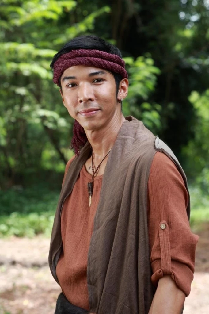 เอ๊ะยังไง!! ลูกชายอาฉลอง “กอล์ฟ กัญจน์”  โพสต์ภาพหวานจับมือคู่หนุ่มหล่อ