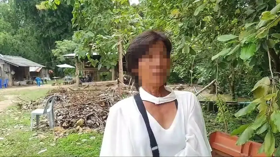 นางศรีเริญ ปูเลย อายุ 59 ปี ภรรยานายจําลอง มือมีด