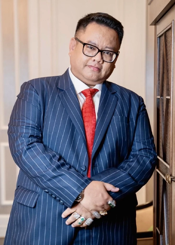 รู้แล้วแทบช็อค ‘ปลา ฟินาเล่’ เปิดที่มาราคาชุดแต่งงาน ‘แหวนแหวน ปวริศา’