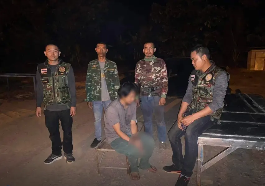 จับแล้ว “ลูกชาย” ทำปืนลั่นใส่แม่ตัวเองดับ หลังหลบเข้าป่าหนีความผิด