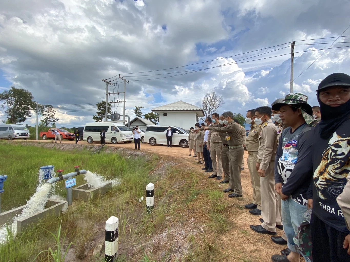 สถานี "ราษฎร์เจริญ" ปลื้มปิติพระมหากรุณาธิคุณ ชาวบ้านเอื้อมถึงแหล่งน้ำ