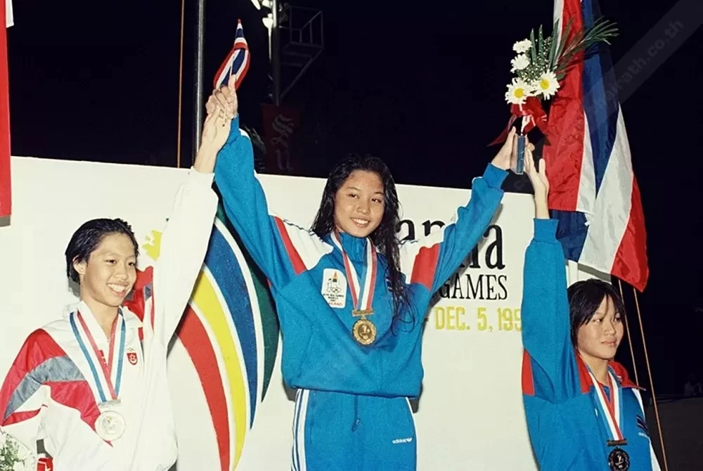 ดีกรีไม่ธรรมดา "อาย ศรสวรรค์" การันตีด้วยแชมป์ซีเกมส์ร่วมว่ายน้ำกับ "โตโน่ ภาคิน"