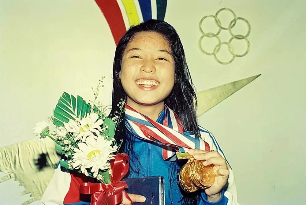 ดีกรีไม่ธรรมดา "อาย ศรสวรรค์" การันตีด้วยแชมป์ซีเกมส์ร่วมว่ายน้ำกับ "โตโน่ ภาคิน"