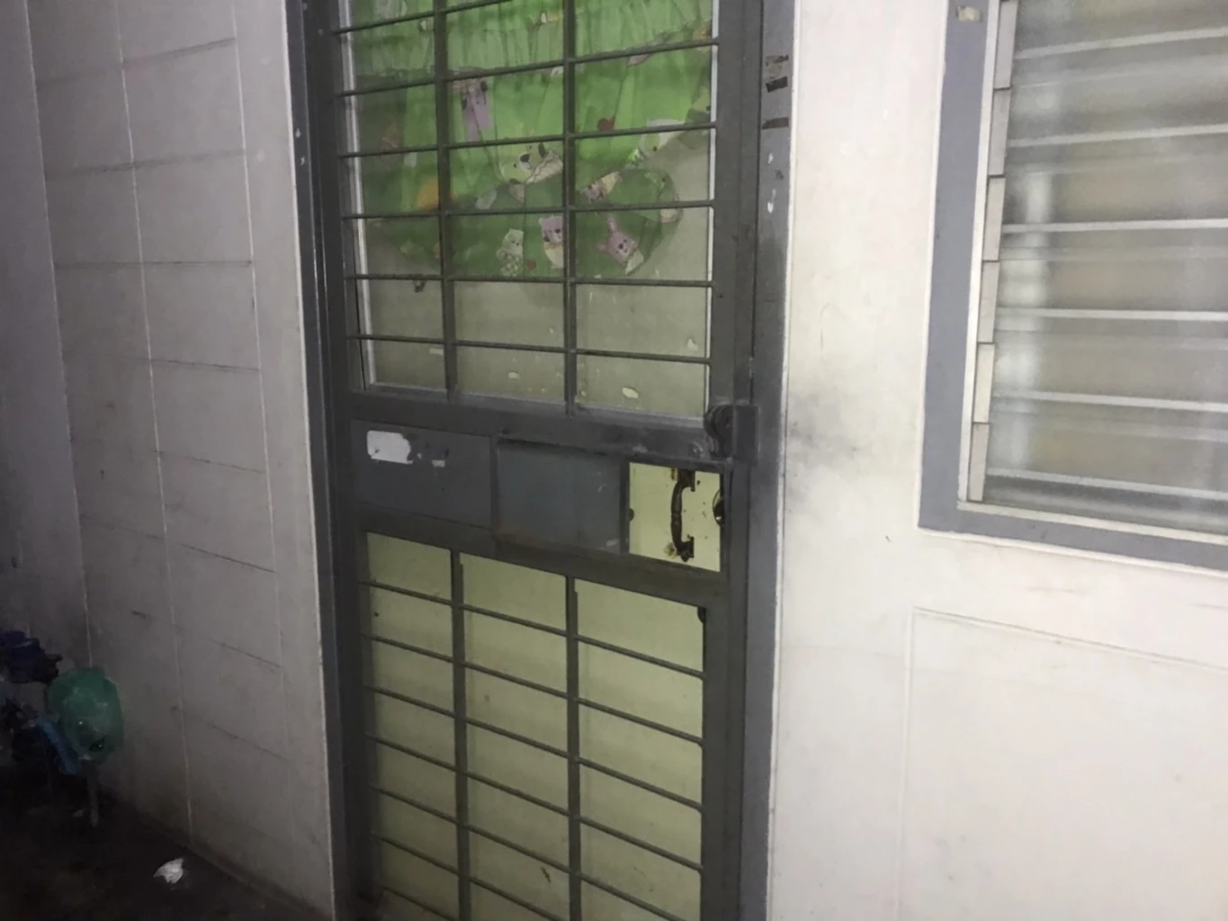 สุดอุกอาจ กลุ่มชายฉกรรจ์ควงอาวุธปล้น พ่อค้ากัญชา โคม่า(มีคลิป)