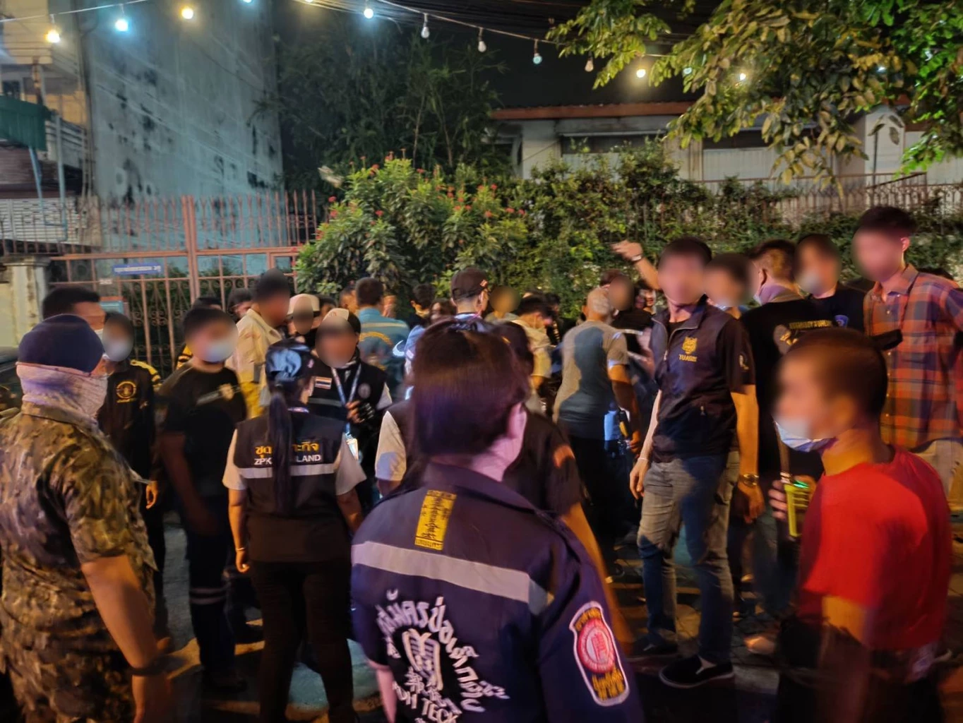 เดือด “วัยรุ่นปากน้ำ” ยกพวกตะลุมบอนวุ่น ฉลองปิดท้ายงานพระสมุทรเจดีย์