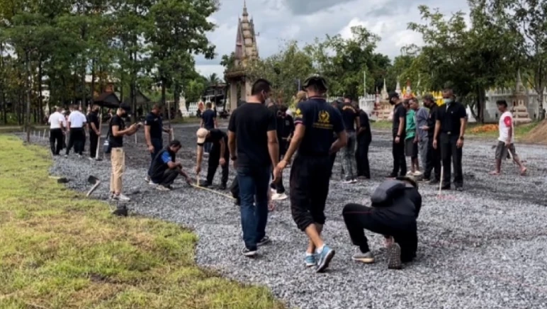 การเตรียมพิธีพระราชทานเพลิงศพ ที่วัดราษฎร์สามัคคี 