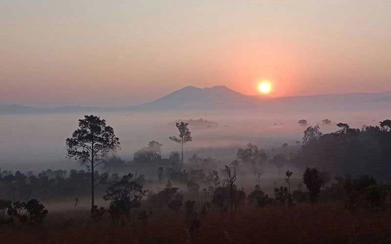 กรมอุตุฯ เผย ภาคอีสานอากาศเย็นกับมีลมแรง อุณหภูมิต่ำสุด 18-22 องศาเซลเซียส