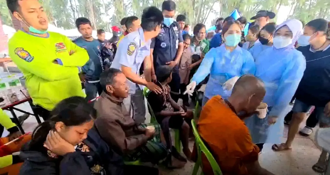 พบแล้ว 5 ชีวิตเรือล่มกลางทะเลสาบสงขลา ลอยคอ 10 ชม.  พร้อมเปิดใจนาทีระทึก