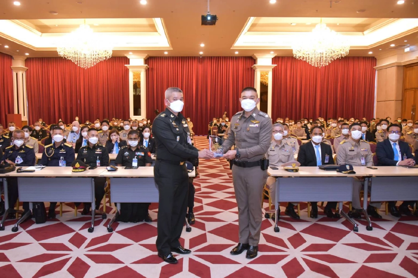 'วปอ. 65' เยี่ยมชมกิจการสำนักงานตำรวจแห่งชาติ