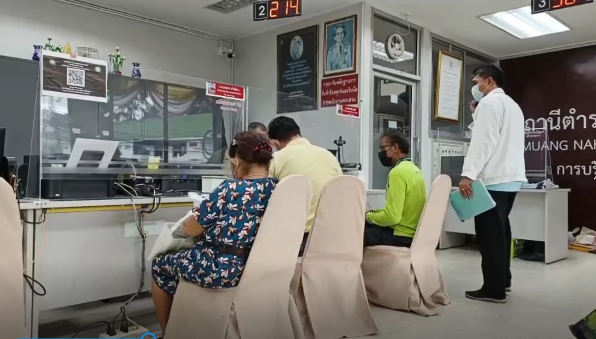 ผู้ปกครองโวย ครูทำโทษเด็ก ป.5 ไม้ขนาดใหญ่ตีจนเป็นรอยเขียวช้ำ (มีเสียงเด็ก)