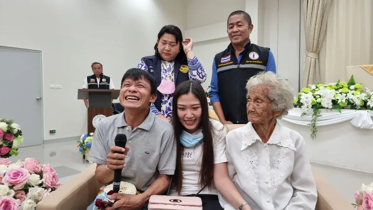 25 ปีที่รอคอย ลูกสาวตามหาพ่อจนได้พบกัน