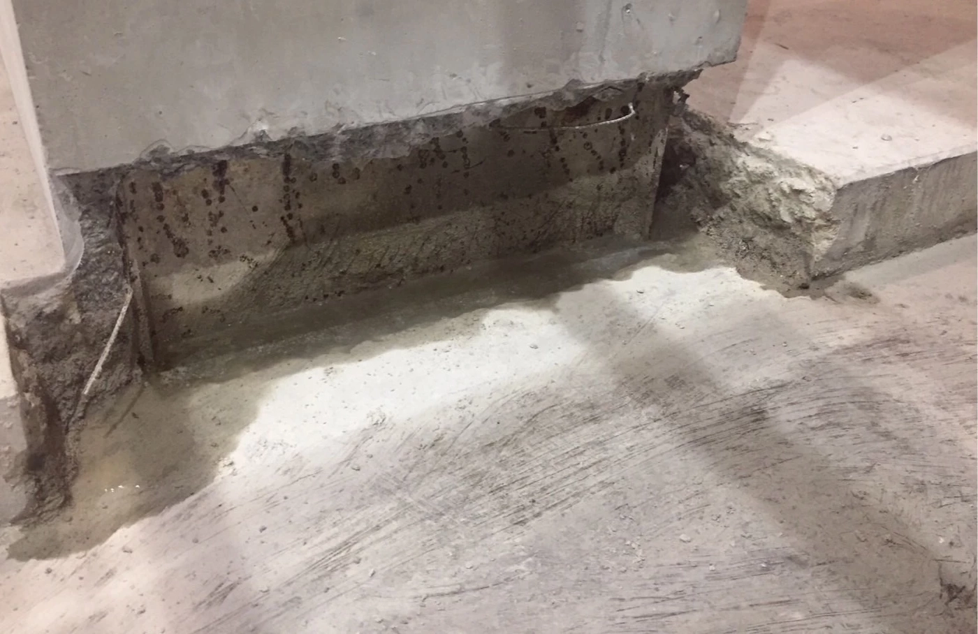 สภาหมื่นล้าน รั่ว ไม่จบ