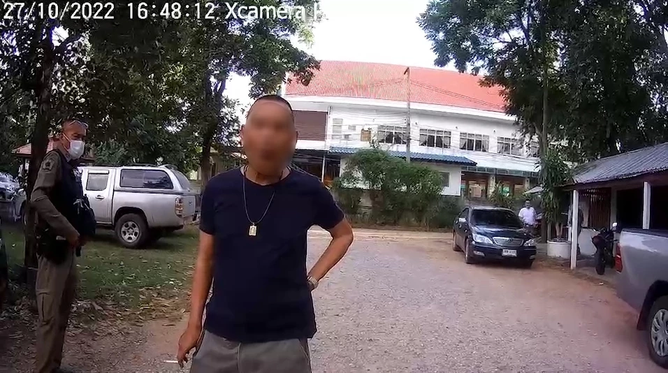 พล.ต.ต.นพเก้า โสมนัส ผู้บังคับการตำรวจภูธรจังหวัดขอนแก่น แจงคลิป "ตำรวจฆ่าตำรวจ"